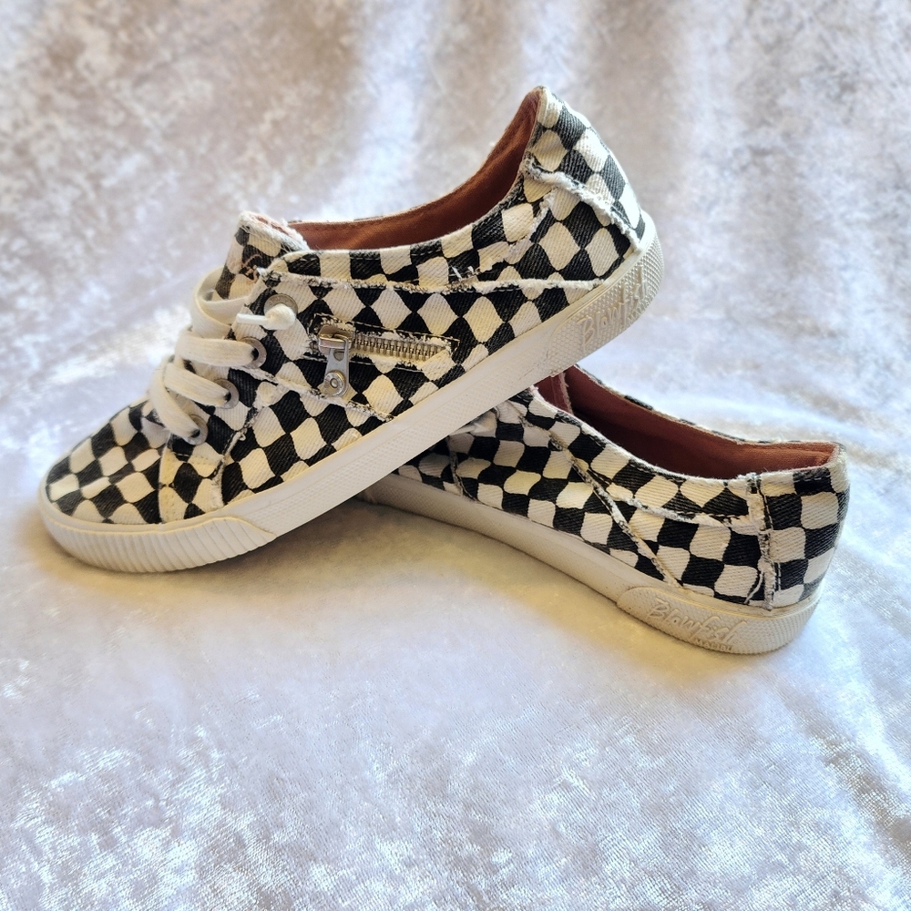 Blowfish Malibu Womens Sneaker Black White Checkered Lace Up Side Zip